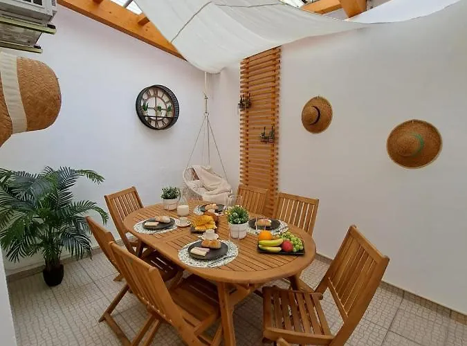 Cantinho Figueiras Назаре